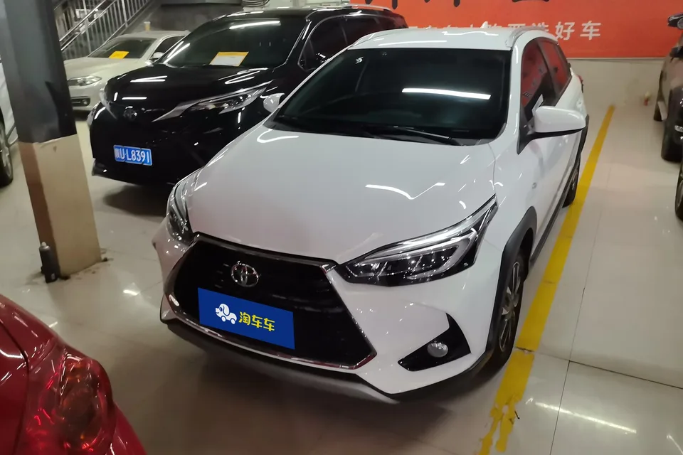 Toyota Yaris L Yaris L 2022 YARiS L Zhixuan 2022 Zhixuan X 1.5L CVT luxury PLUS version 2022 — thumbnail 4