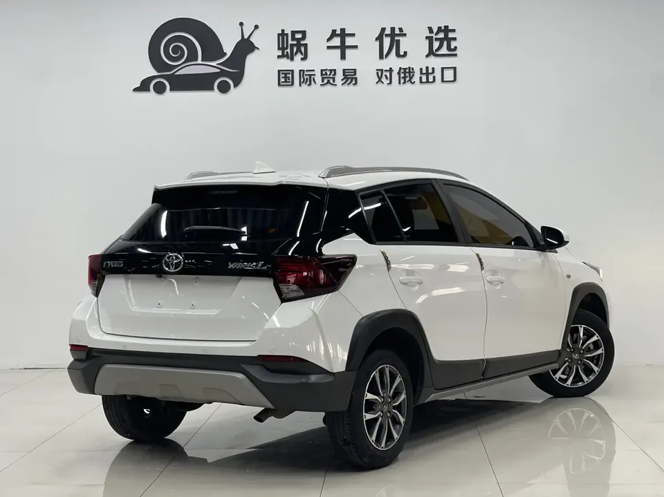 Toyota Yaris L YARiS L Zhixuan 2022 Zhixuan X 1.5L CVT luxury PLUS version 2022 — миниатюра 2