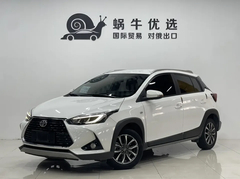 Toyota Yaris L 2022