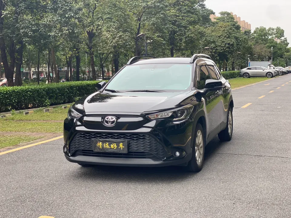 Toyota Frontlander 2024