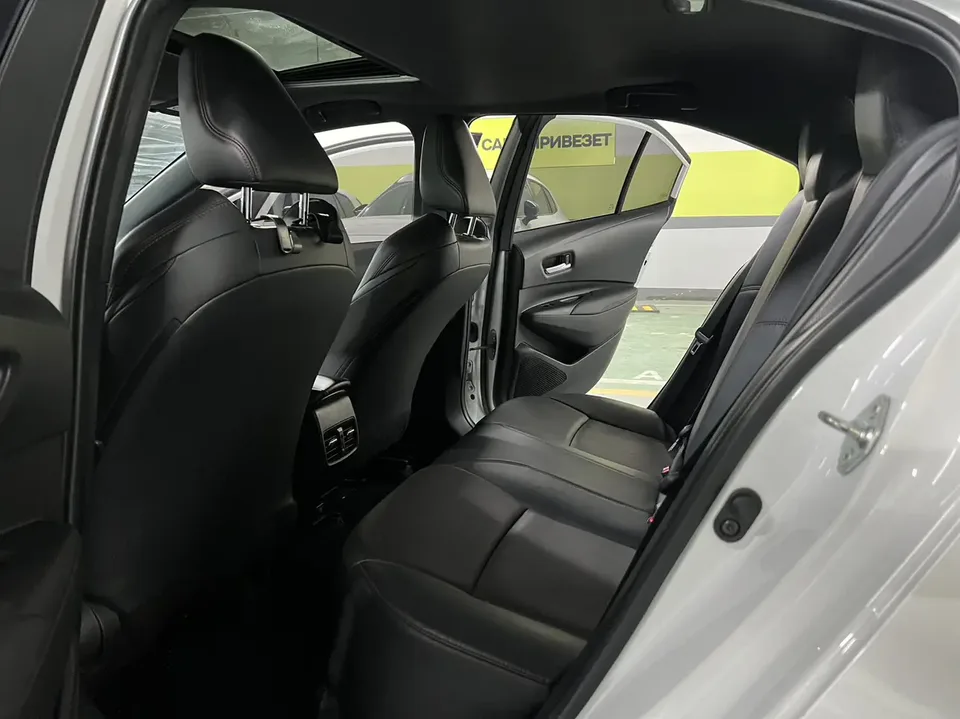 Toyota Levin Lei Ling 2022 2022 Lelink 185T CVT Sports Edition 2023 — thumbnail 4