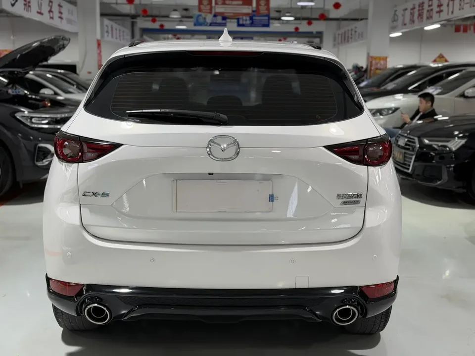 Mazda CX-5 2.0L automatic two-wheel drive Black Knight 2022 — миниатюра 2
