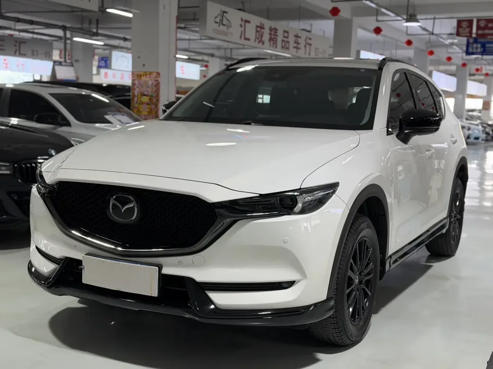Mazda CX-5 2.0L automatic two-wheel drive Black Knight 2022 — фото 1, купить с доставкой в Москву