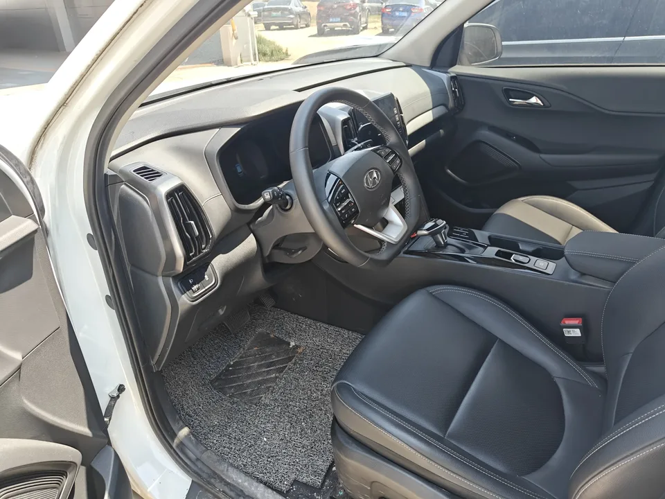 Hyundai ix35 Hyundai ix35 2021 2.0L Automatic 2WD Leading Edition GLS 2022 — миниатюра 5