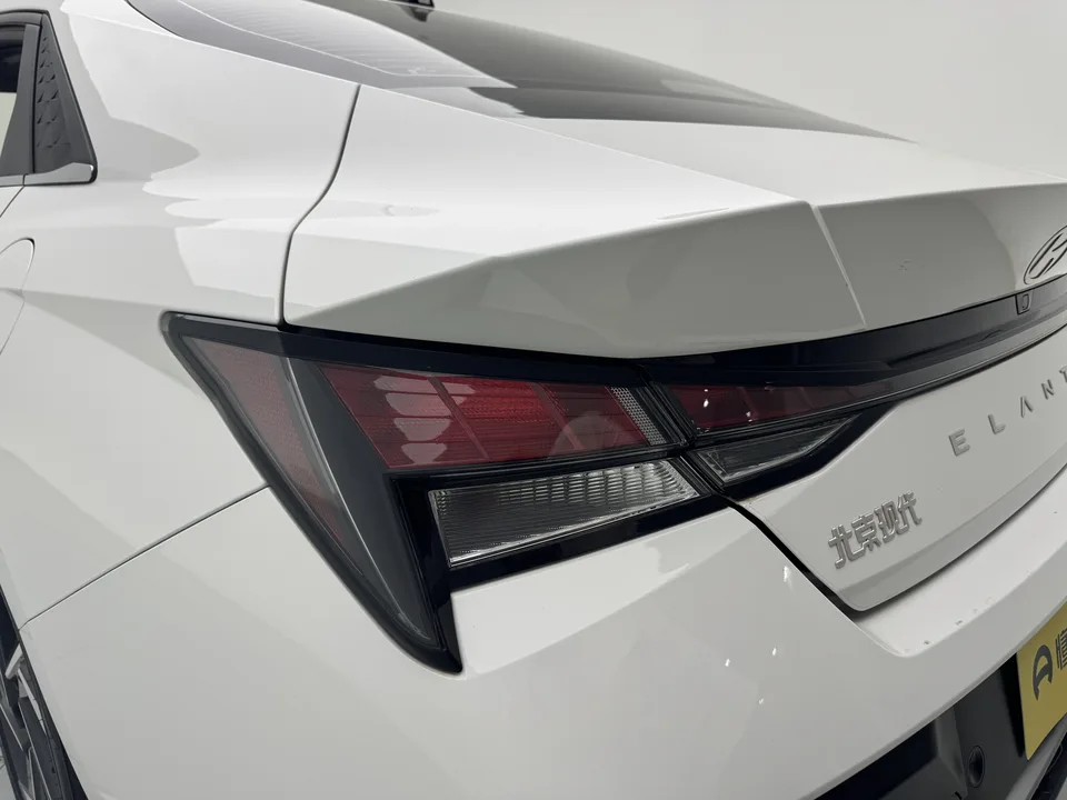 Hyundai Elantra 1.5L CVT GLX Elite Edition 2025 — миниатюра 2
