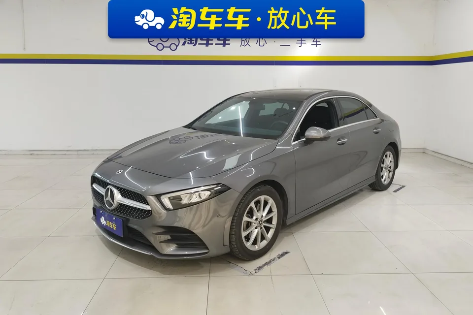Mercedes-Benz Mercedes Benz A Class 2022