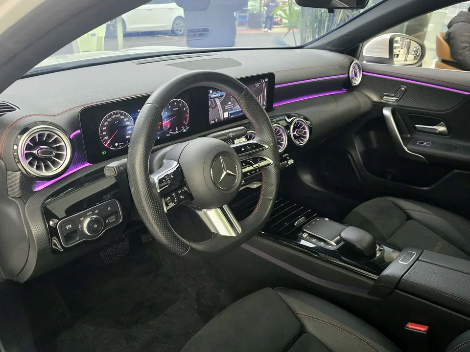 Mercedes-Benz Mercedes Benz A Class Mercedes-Benz A-Class 2023 A 200 L Sports Sedan Fashion Edition 2023 — миниатюра 4