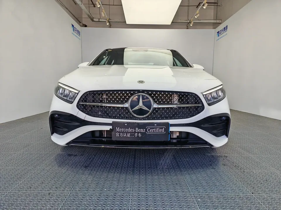 Mercedes-Benz Mercedes Benz A Class 2024