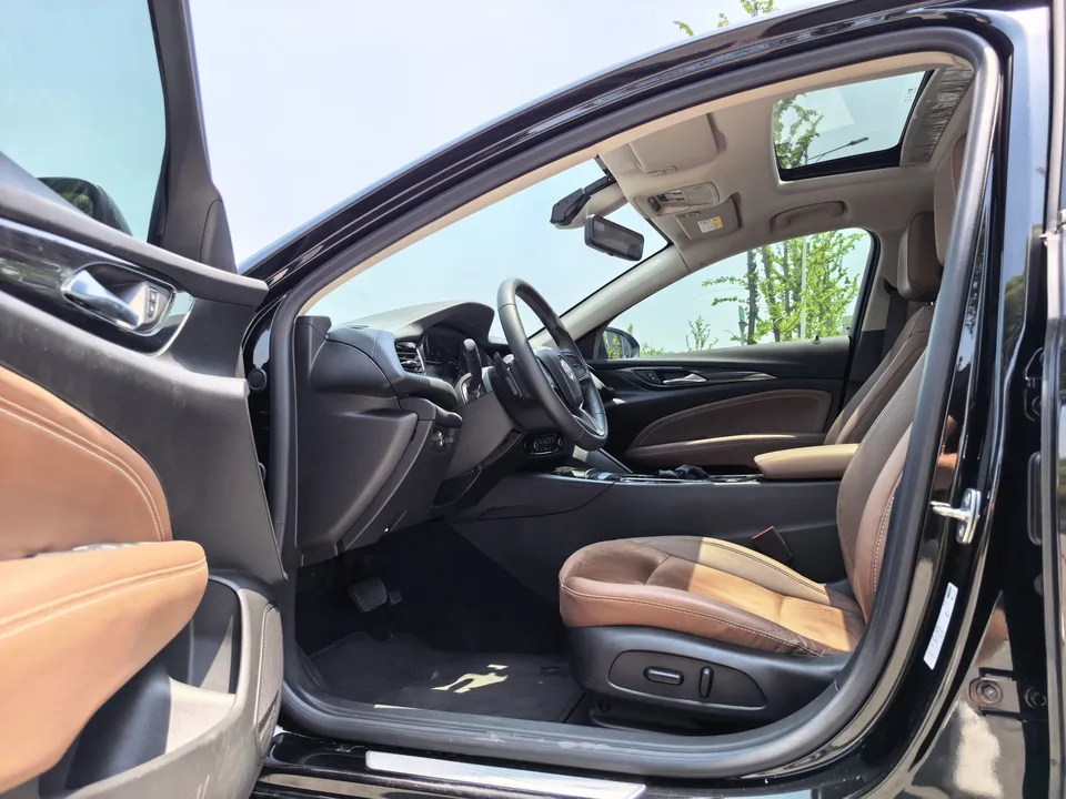 Buick Majesty Regal 2023 552T Smart Edition 2023 — миниатюра 4