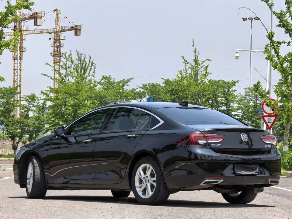 Buick Majesty Regal 2023 552T Smart Edition 2023 — миниатюра 5