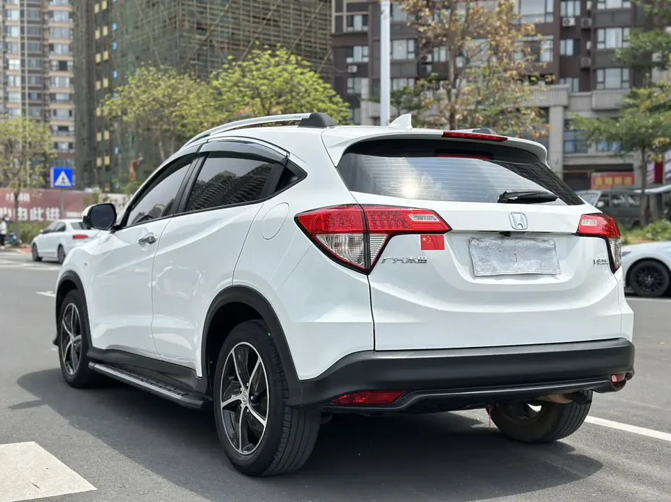 Honda VEZEL Binzhi 2022 2022 VIZI 1.5L CVT Phantom Night Pioneer Edition 2022 — thumbnail 2