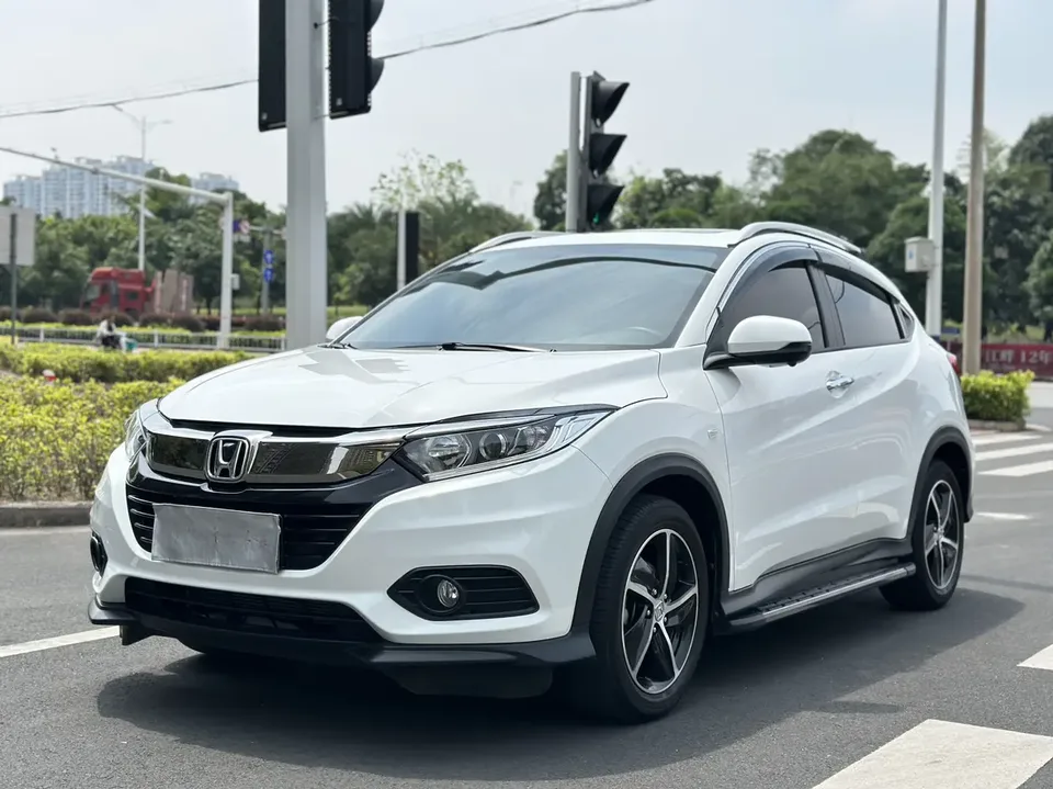 Honda VEZEL Binzhi 2022 2022 VIZI 1.5L CVT Phantom Night Pioneer Edition 2022 — photo 1, buy with delivery to Moscow