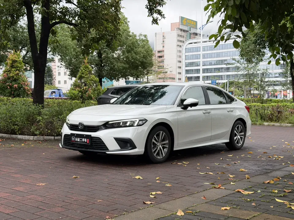 Honda CIVIC 2024