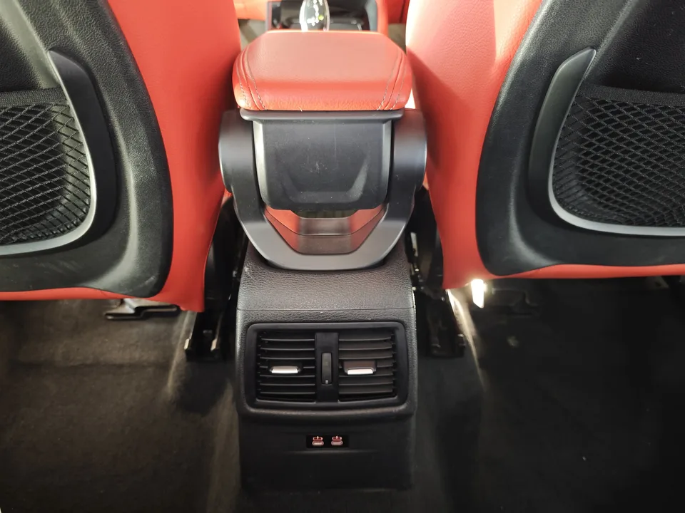 BMW X2 sDrive25i M Sport Package 2023 — миниатюра 3