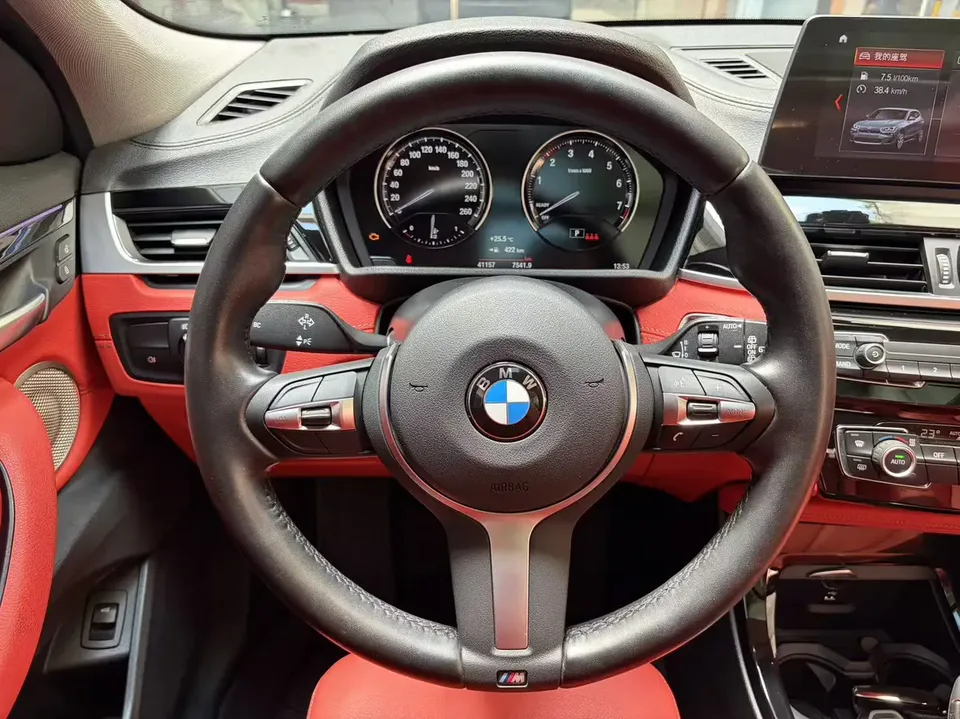 BMW X2 sDrive25i M Sport Package 2022 — миниатюра 3