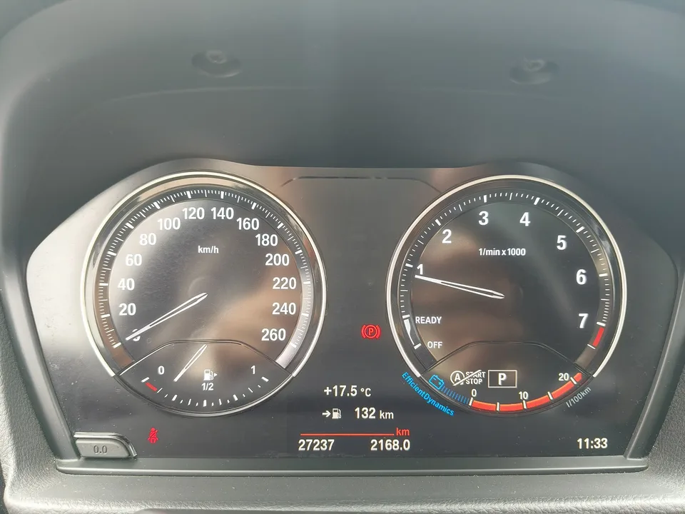BMW 1 Series BMW 1 Series 2023 120i M Sport Night Edition 2022 — миниатюра 3