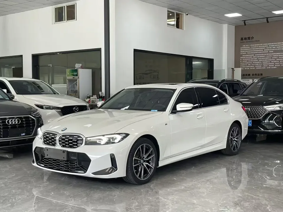 BMW 3 Series 2023