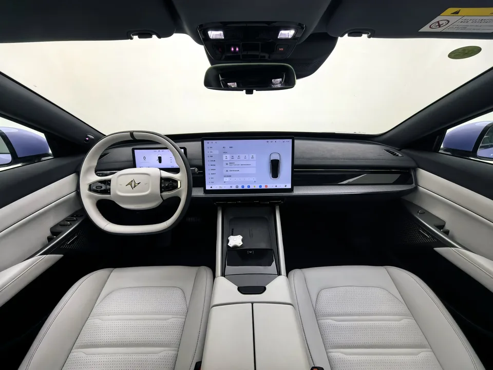Dongfeng YiPai 007 pure electric 530Pro version 2024 — миниатюра 2