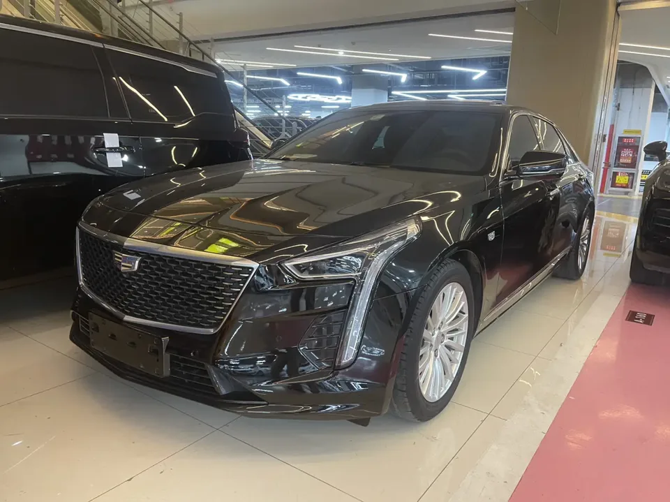 Cadillac CT6 2022