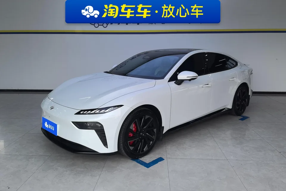 Dongfeng YiPai 007 pure electric 530Pro version 2024 — фото 1, купить с доставкой в Москву