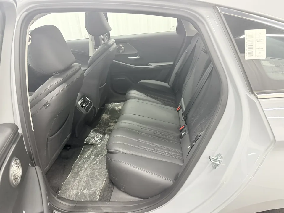 Chery Fengyun A8 127 Wind Control Edition 2024 — миниатюра 5