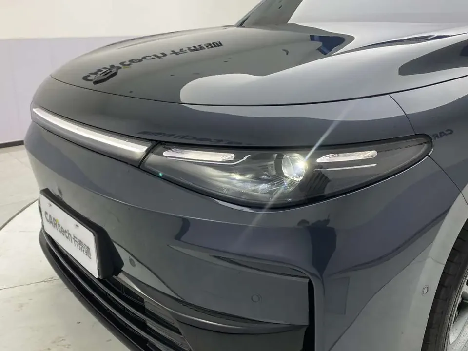 Leapmotor C16 Extended Range 200 Premium Edition 2024 — миниатюра 3