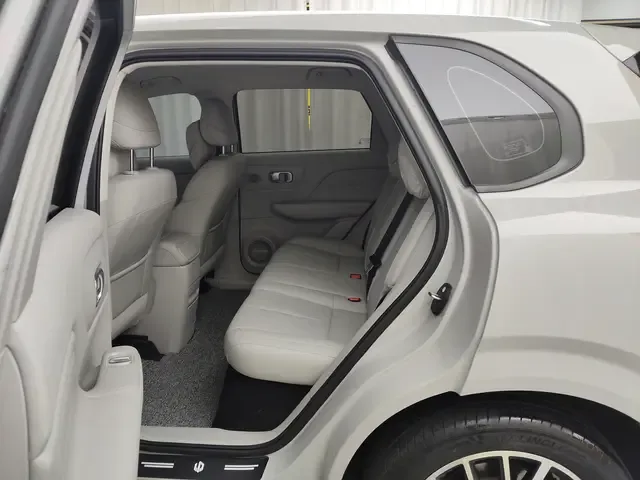 Leapmotor B10 510 Comfort Edition 2025 — миниатюра 4