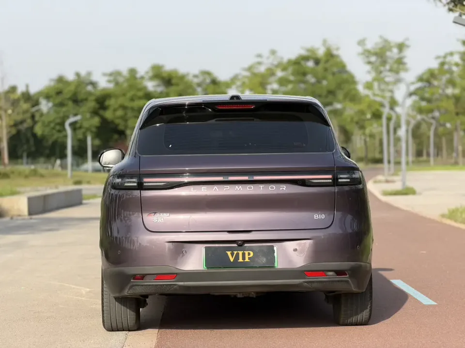 Leapmotor B10 600 LiDAR Edition 2025 — миниатюра 2