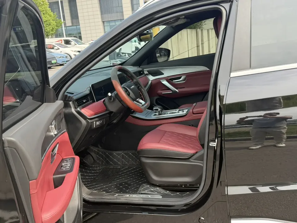Jetour Jietu X70 PLUS Champion Edition 1.5T DCT Champion MAX 5 Seaters 2024 — миниатюра 3