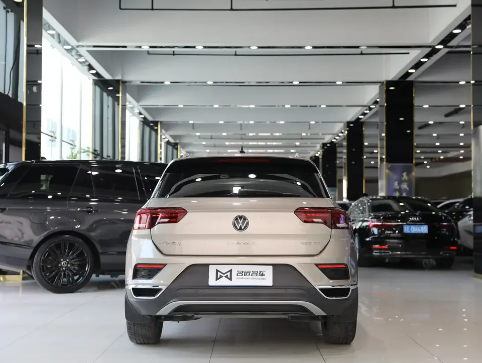 Volkswagen T-Roc Tange 280TSI DSG two-wheel drive comfort PLUS 2022 — миниатюра 2