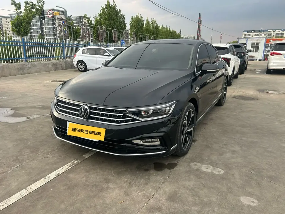 Volkswagen Magotan 2023