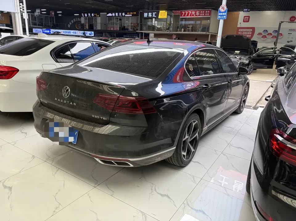Volkswagen Magotan Magotan 2023 2 million commemorative edition 330TSI DSG luxury model 2023 — миниатюра 4