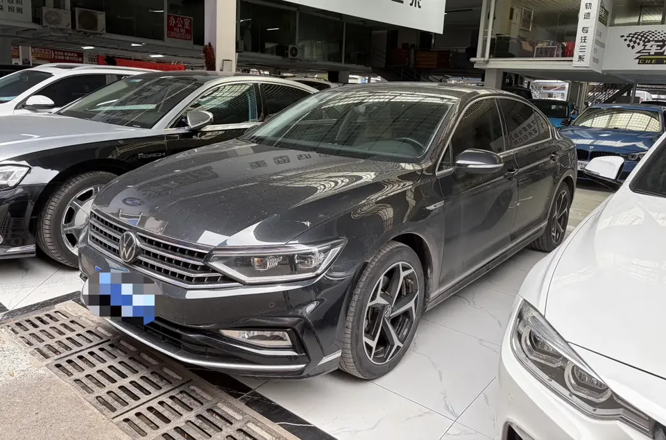 Volkswagen Magotan 2023