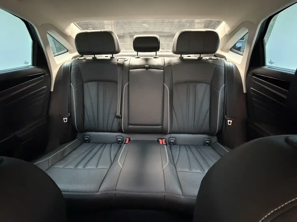 Volkswagen Passat Passat 2024 380TSI Starry Sky Deluxe Edition 2024 — миниатюра 3