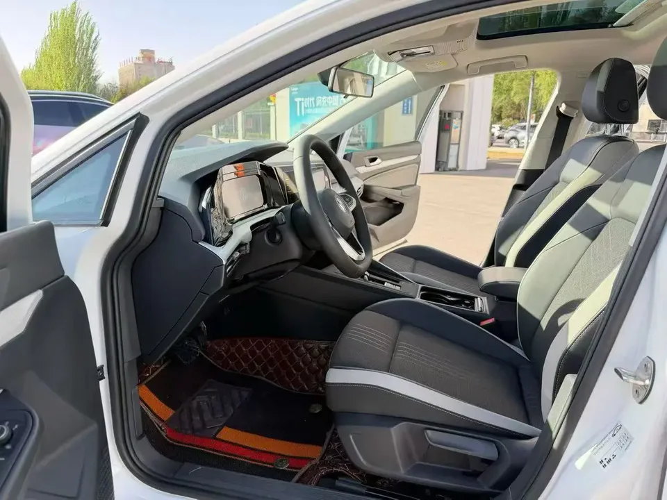 Volkswagen Golf Golf 2023 280TSI DSG Pro 2024 — миниатюра 5