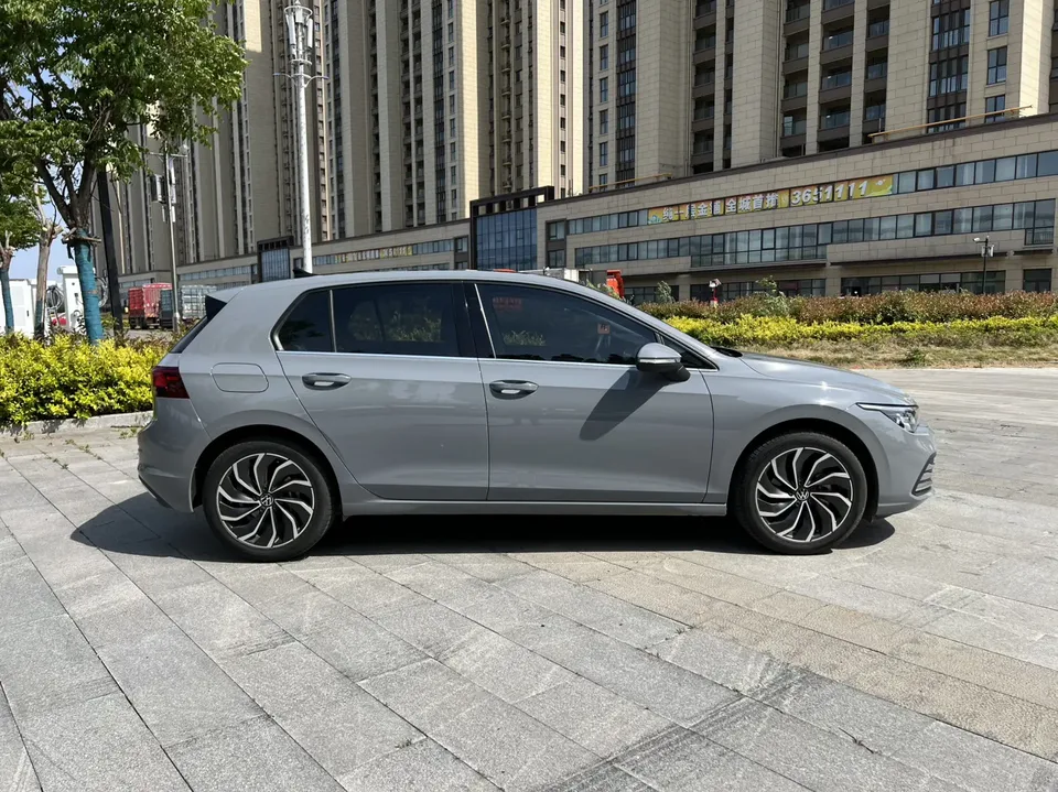 Volkswagen Golf Golf 2021 280TSI DSG R-Line 2023 — миниатюра 5