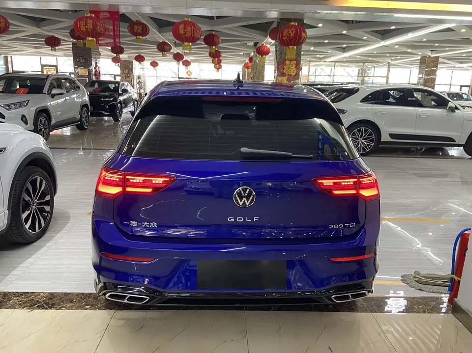 Volkswagen Golf Golf 2021 280TSI DSG R-Line 2022 — миниатюра 2