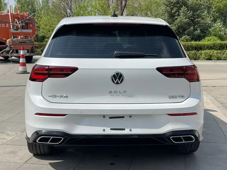 Volkswagen Golf Golf 2023 facelift 280TSI DSG R-Line Lite 2024 — thumbnail 2