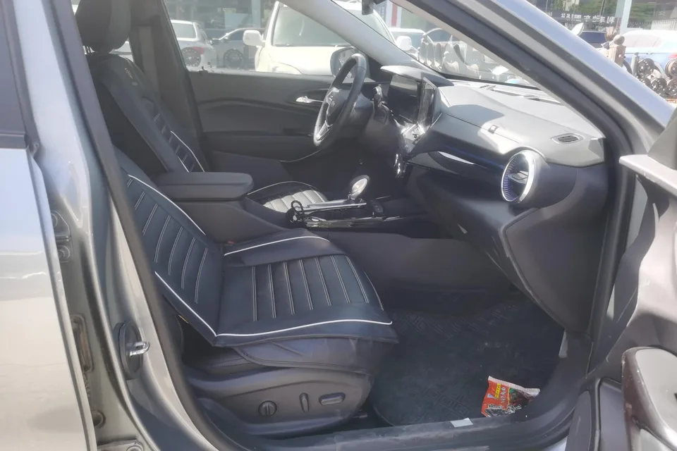 Chevrolet Star Milo Star Milo 2022 Xingmailuo 1.5T Trendy Smart Edition 2024 — thumbnail 4