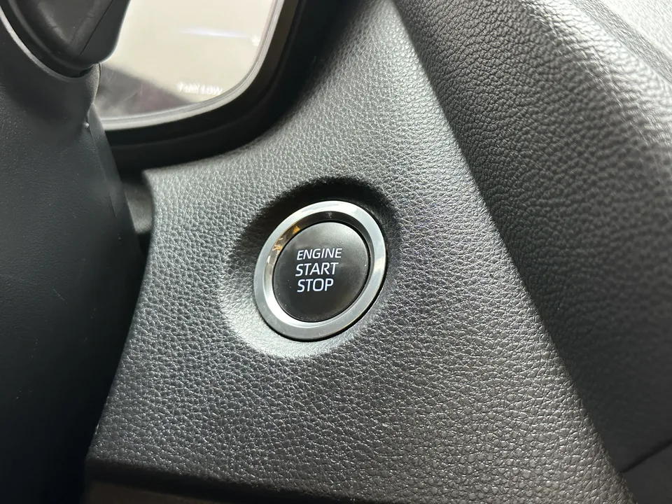 Toyota Corolla 1.2T S-CVT Pioneer Edition 2023 — миниатюра 2