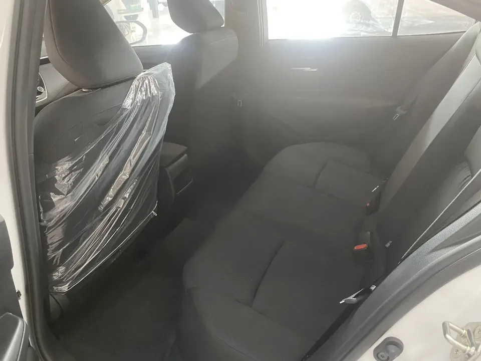 Toyota Corolla 1.2T S-CVT Pioneer Edition 2025 — миниатюра 3