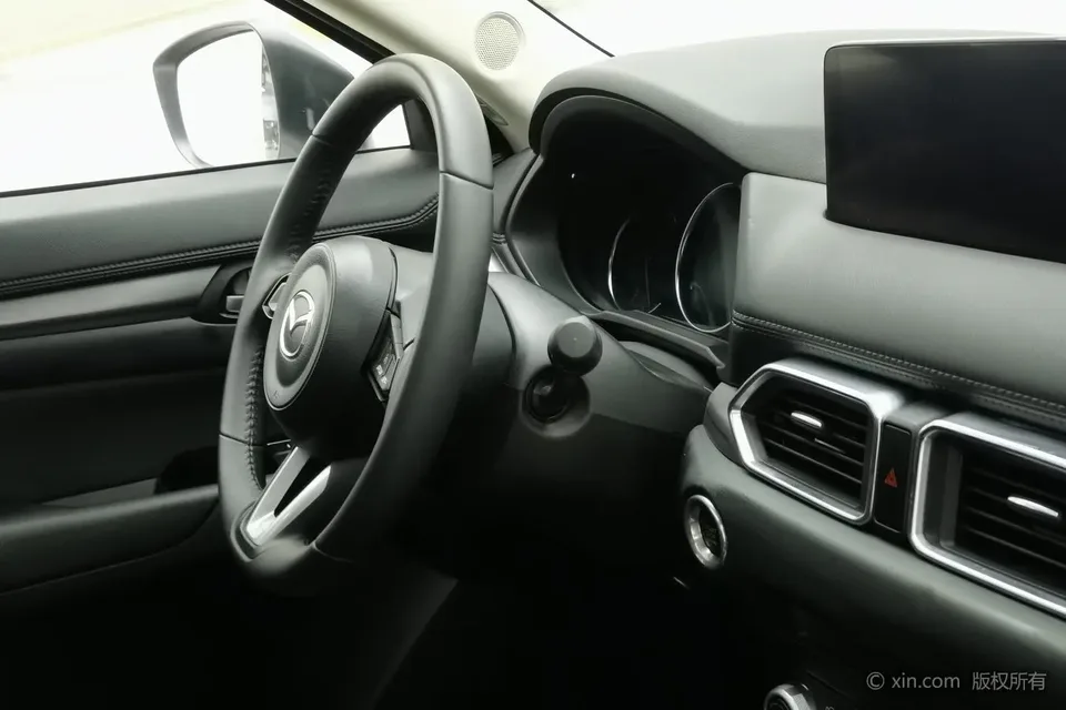 Mazda CX-5 Mazda CX-5 2024 2.0L Automatic 2WD Smart Model 2024 — thumbnail 2