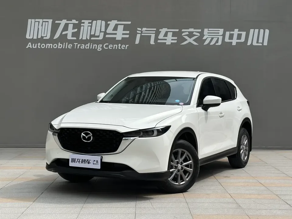 Mazda CX-5 2.0L automatic two-wheel drive comfort model 2022 — фото 1, купить с доставкой в Москву