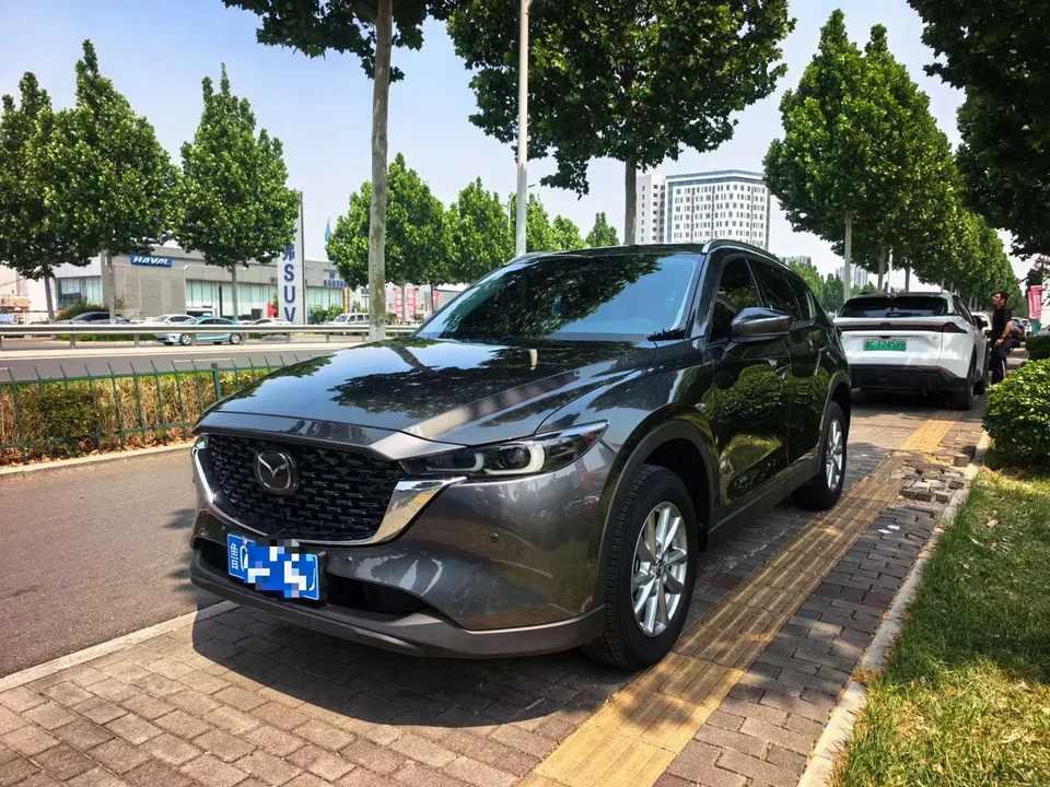 Mazda CX-5 CX-5 2024 Mazda CX-5 2024 2.0L automatic two-wheel drive Zhiya Pro 2024 — photo 1, buy with delivery to Moscow