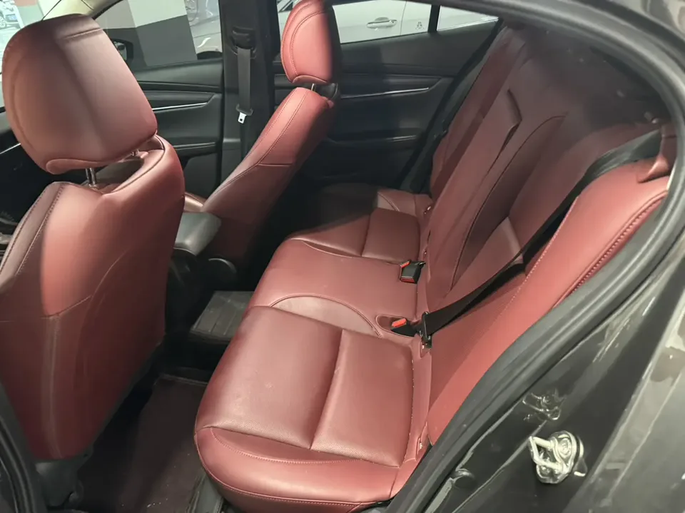 Mazda Axela 2.0L Automatic Quality Edition 2024 — миниатюра 3