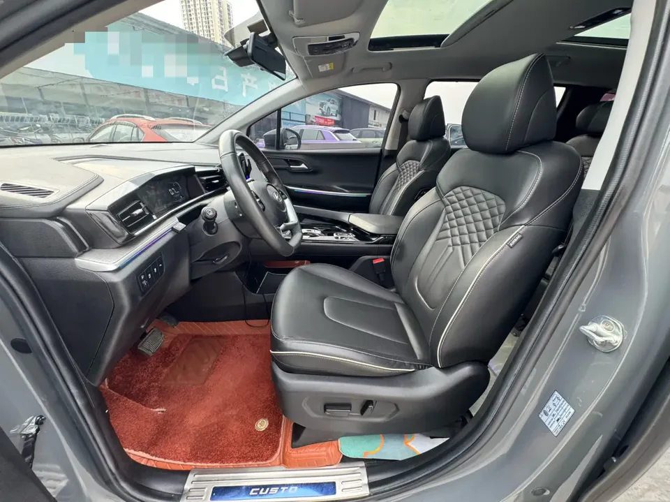 Hyundai Kustu 270TGDi Premium Edition LUX 2023 — миниатюра 5
