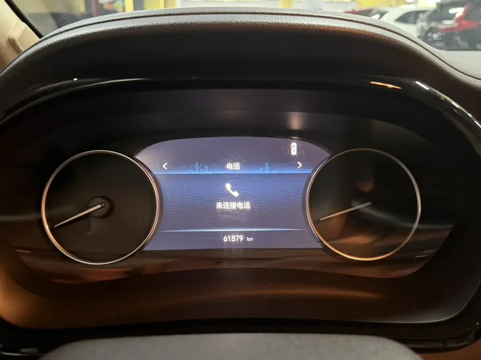 Buick GL8 Land Business Class 2.0T Luxury Edition 2025 — миниатюра 5