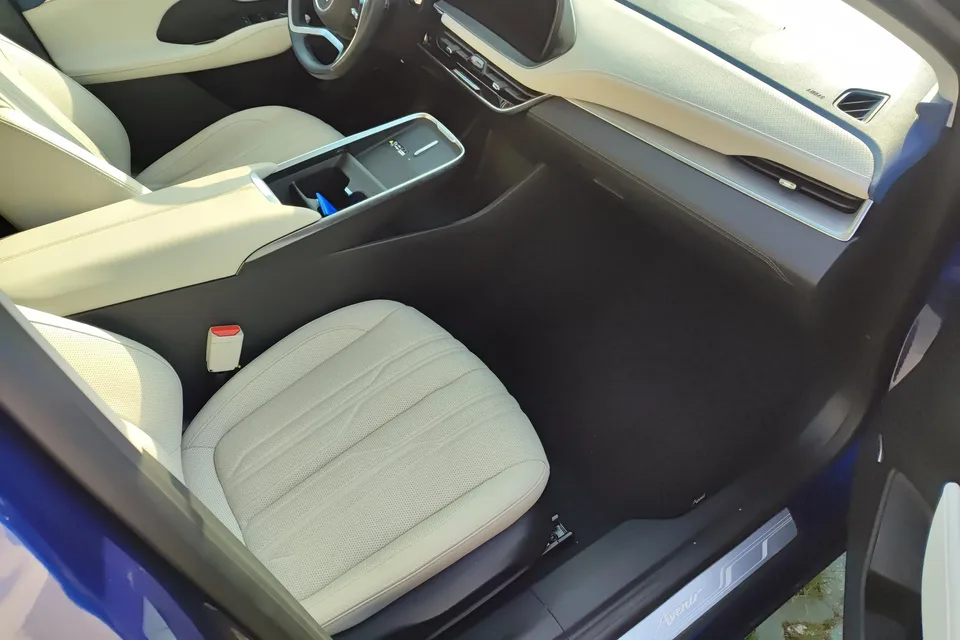 Buick LaCrosse 2.0T Automatic Avenir Edition 2023 — миниатюра 3
