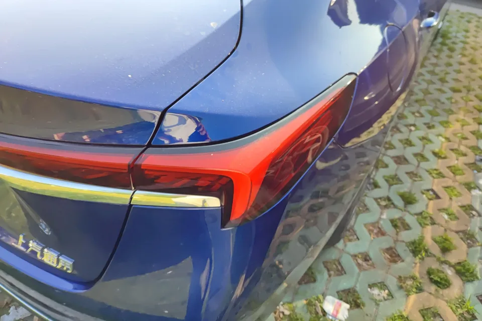 Buick LaCrosse 2.0T Automatic Avenir Edition 2023 — миниатюра 4