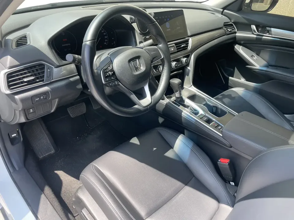 Honda Accord Accord 2022 260TURBO Deluxe Edition 2022 — миниатюра 5